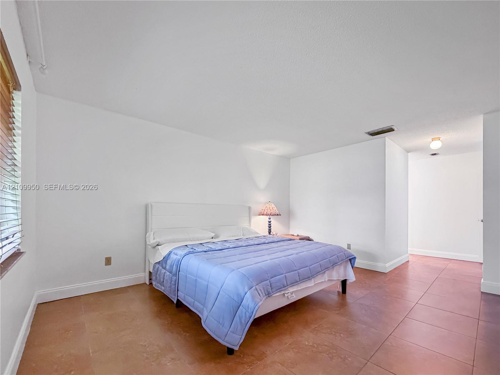 21785 Cypress Drive 46h Property Photo 10