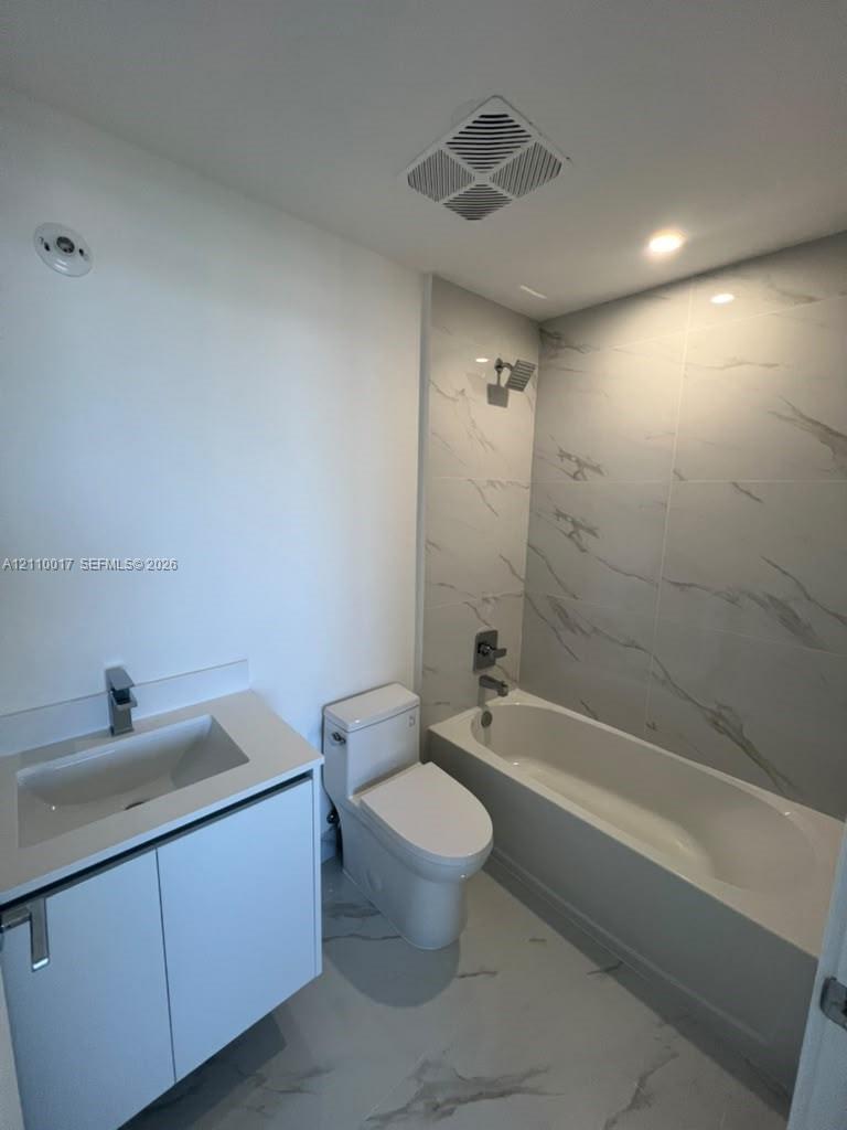 725 Ne 24th Street 4405 Property Photo 18