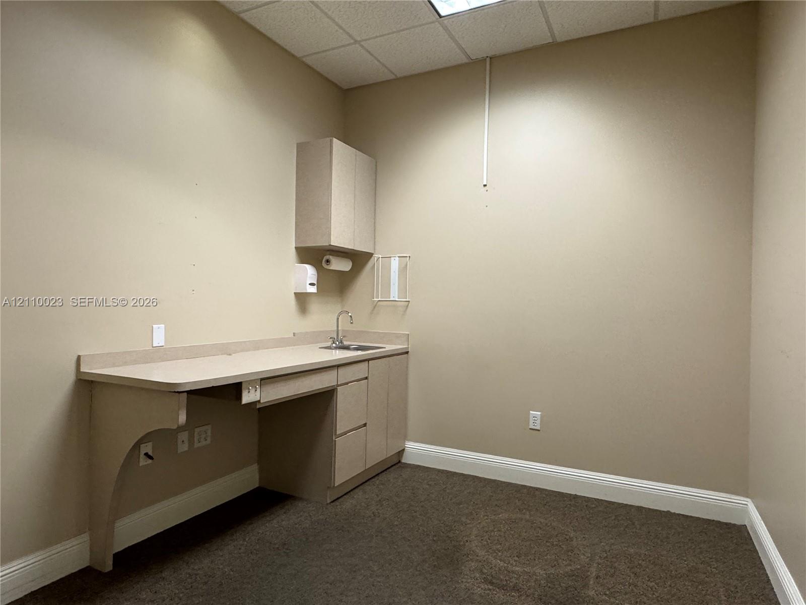 2120 S Federal Highway Property Photo 11