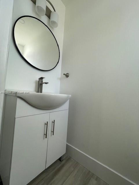 4357 W 11th Lane 55 Property Photo 8