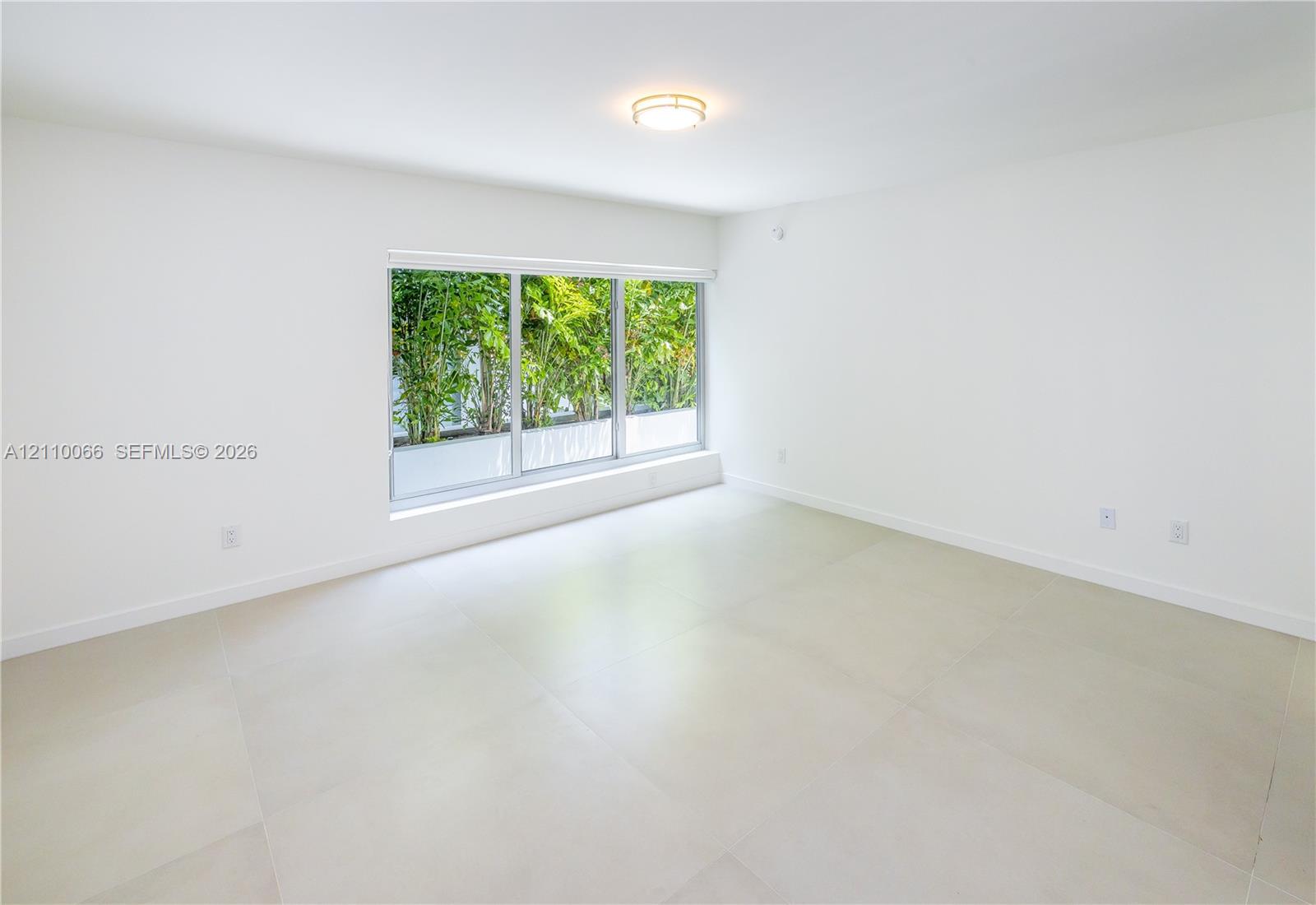 529 Sw 11th Street 101 Property Photo 15