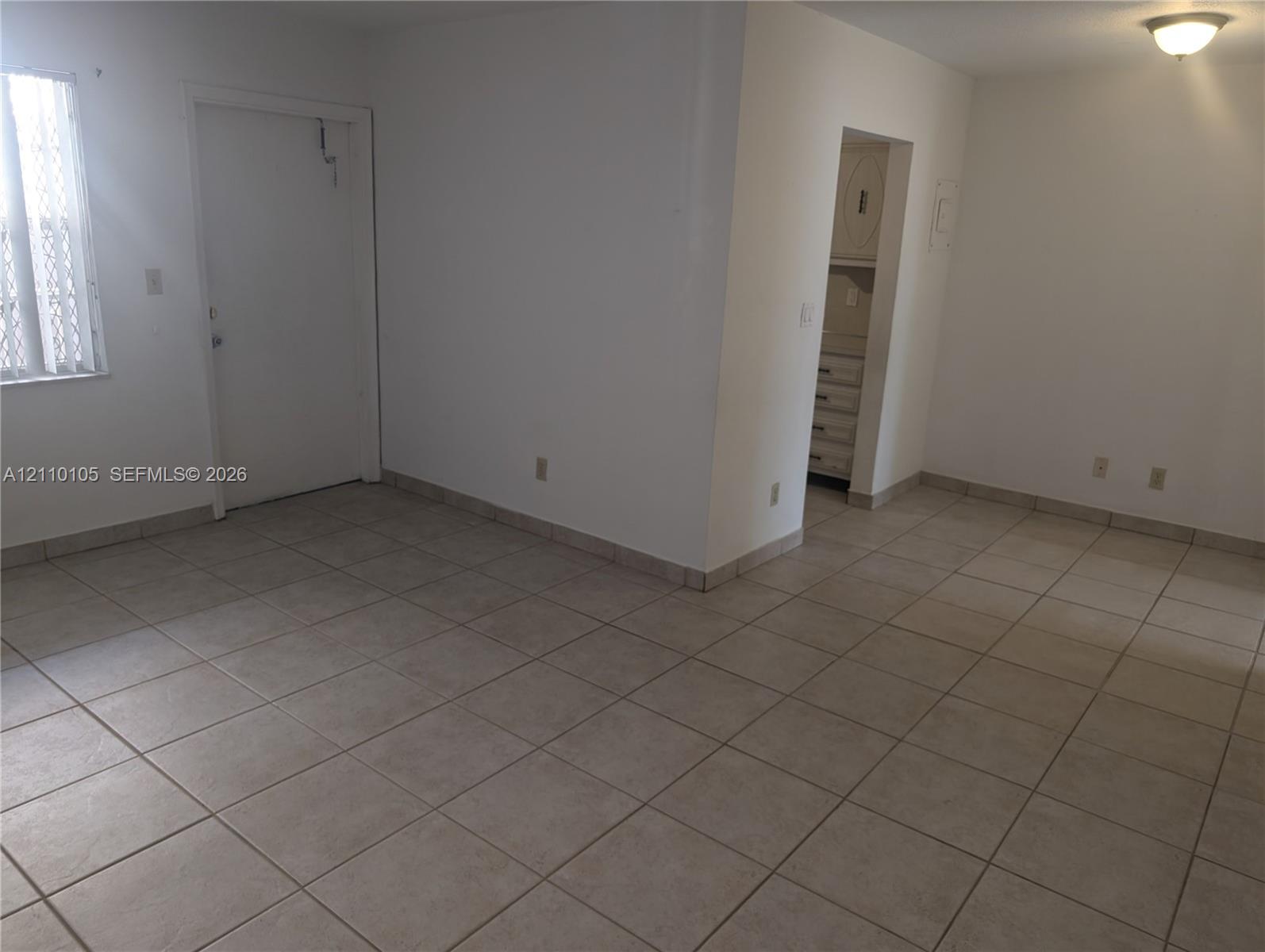 1832 Madison Street 203 Property Photo 10