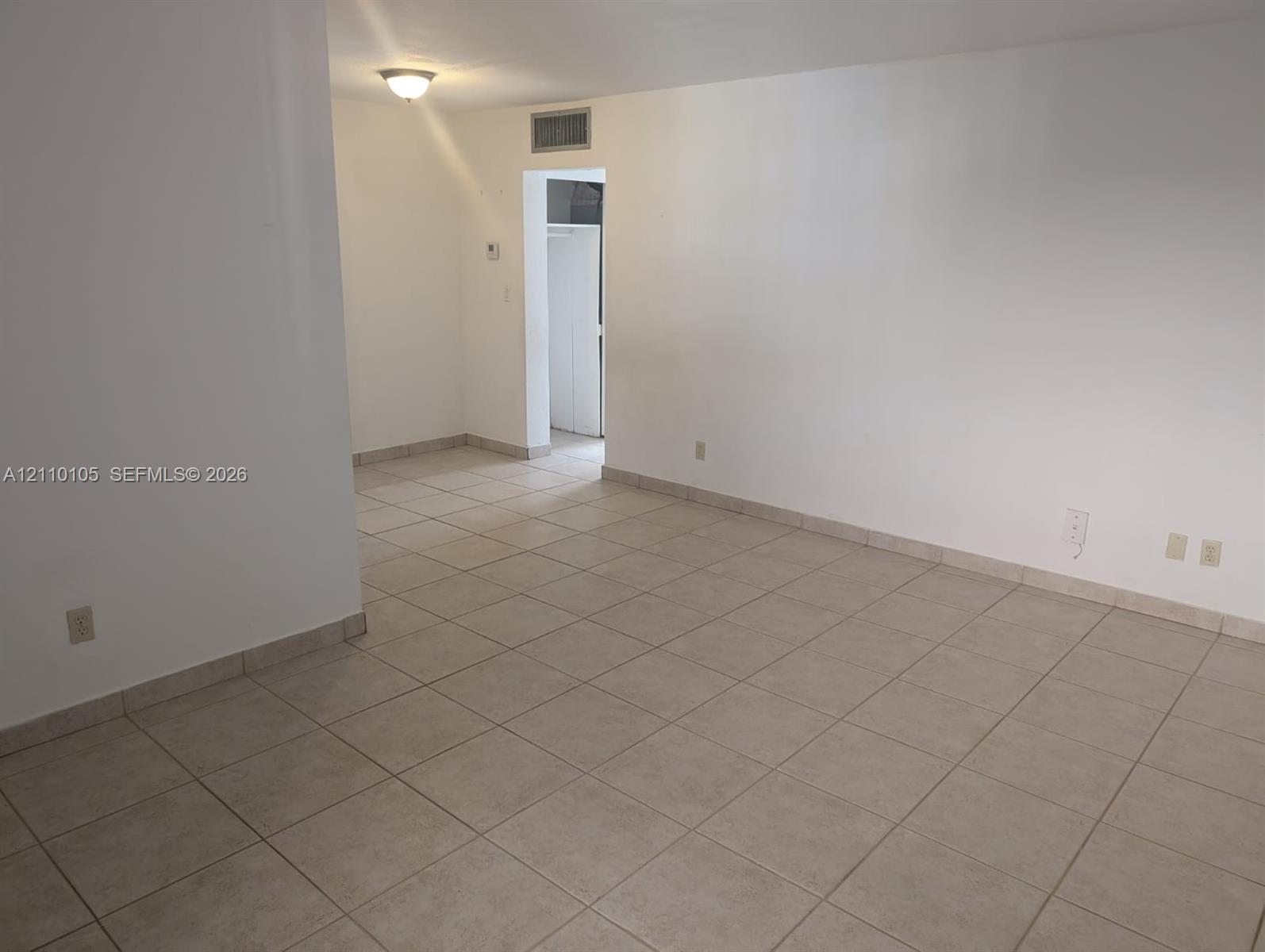 1832 Madison Street 203 Property Photo 11