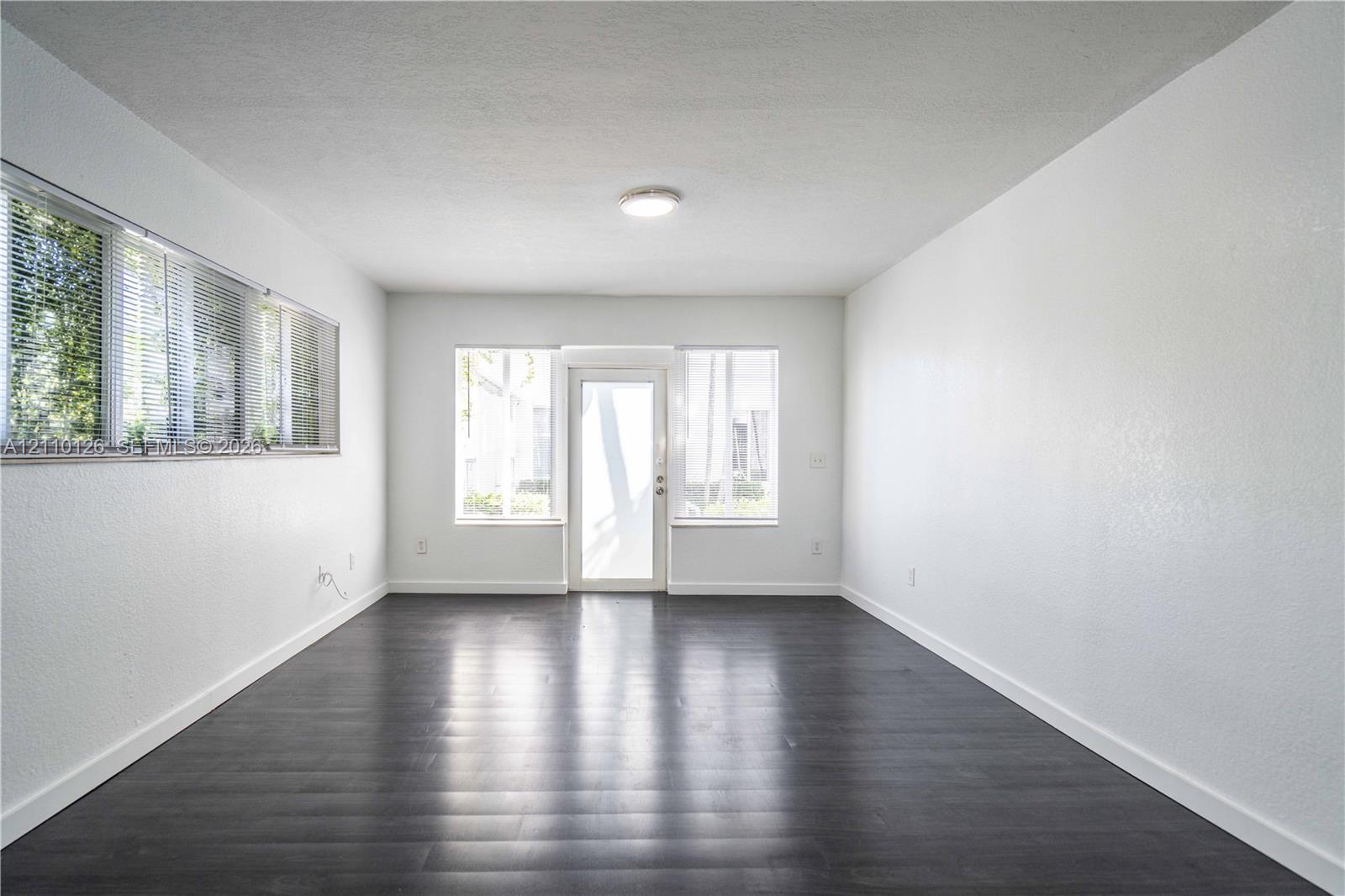 2180 Bay Drive 1b Property Photo 6