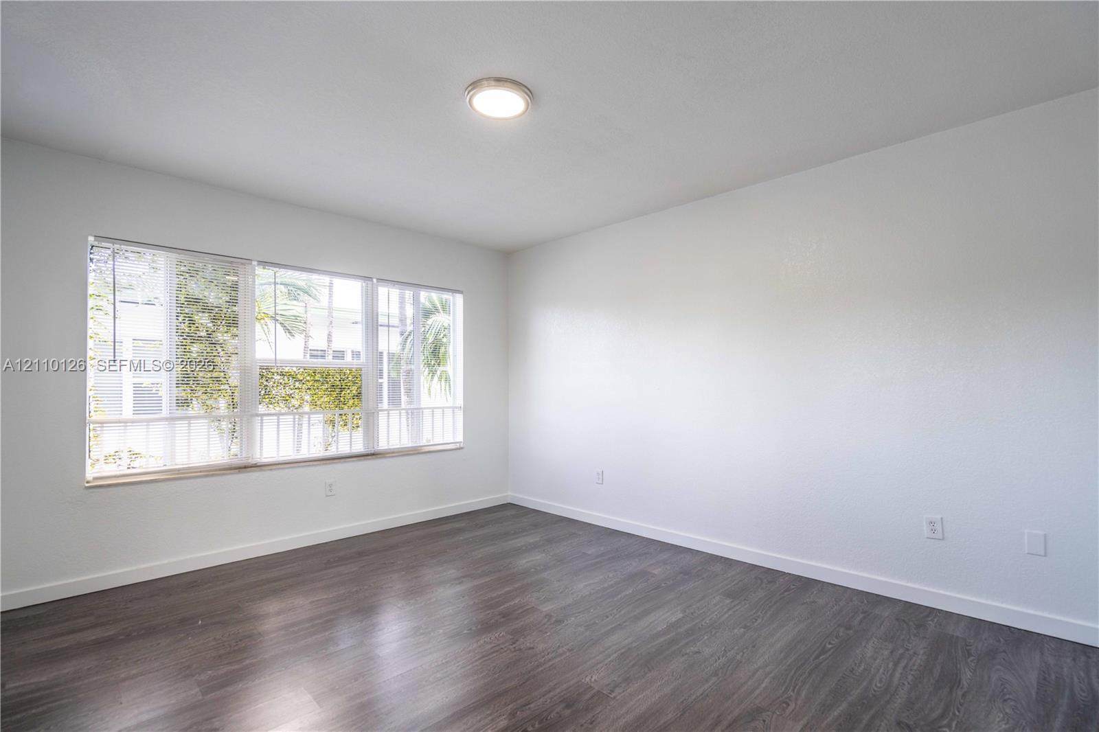 2180 Bay Drive 1b Property Photo 12