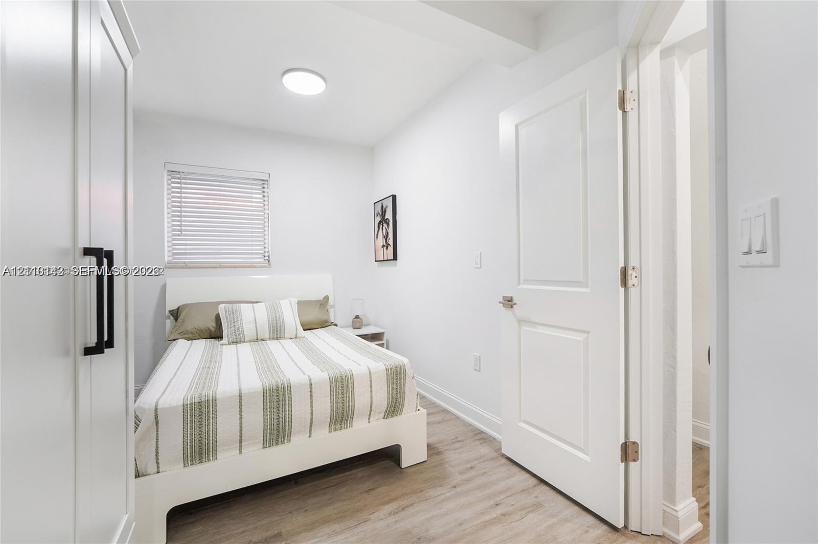 1407 Meridian Avenue 7 Property Photo 5