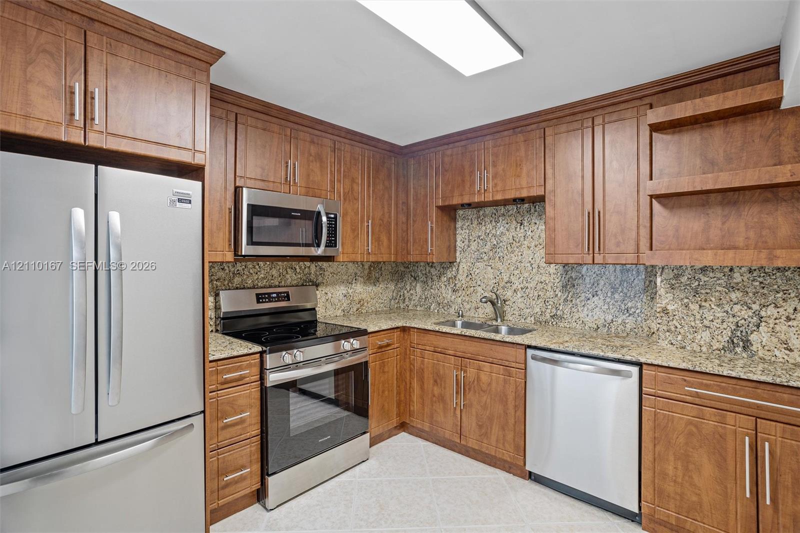 2851 Ne 183rd Street 309e Property Photo 4
