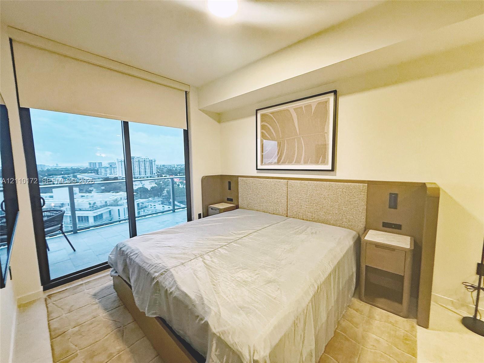 13899 Biscayne 1120 Property Photo 1