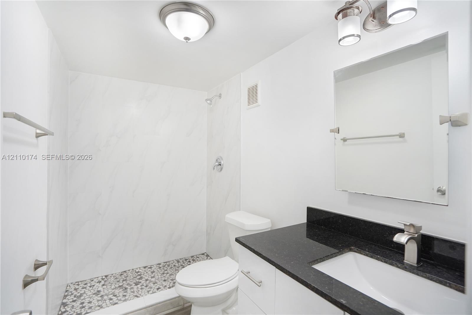 A12110174 Property Photo 14