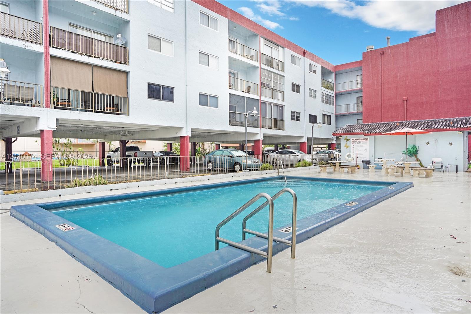 A12110174 Property Photo 24