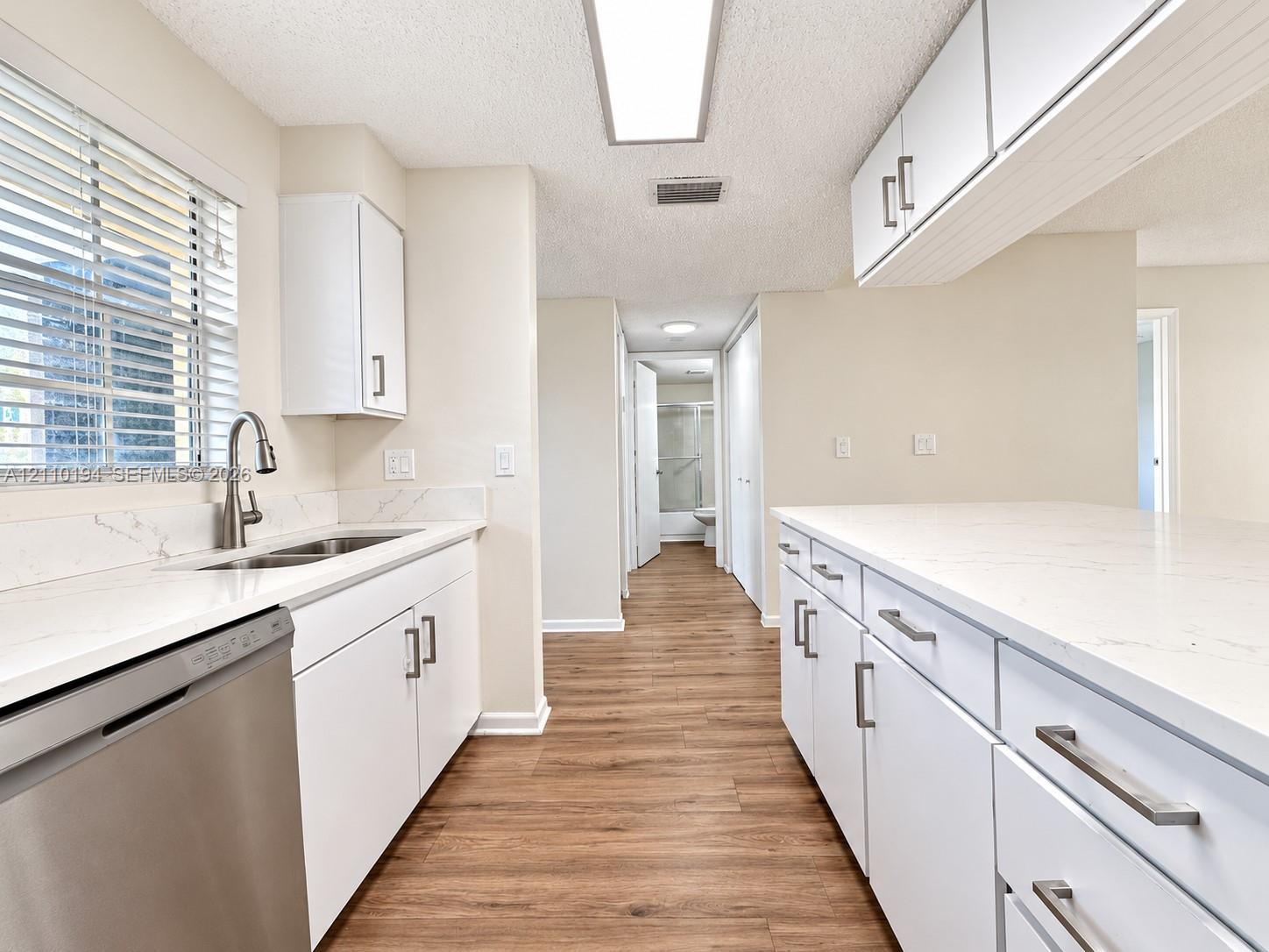 6331 La Costa Drive A Property Photo 5