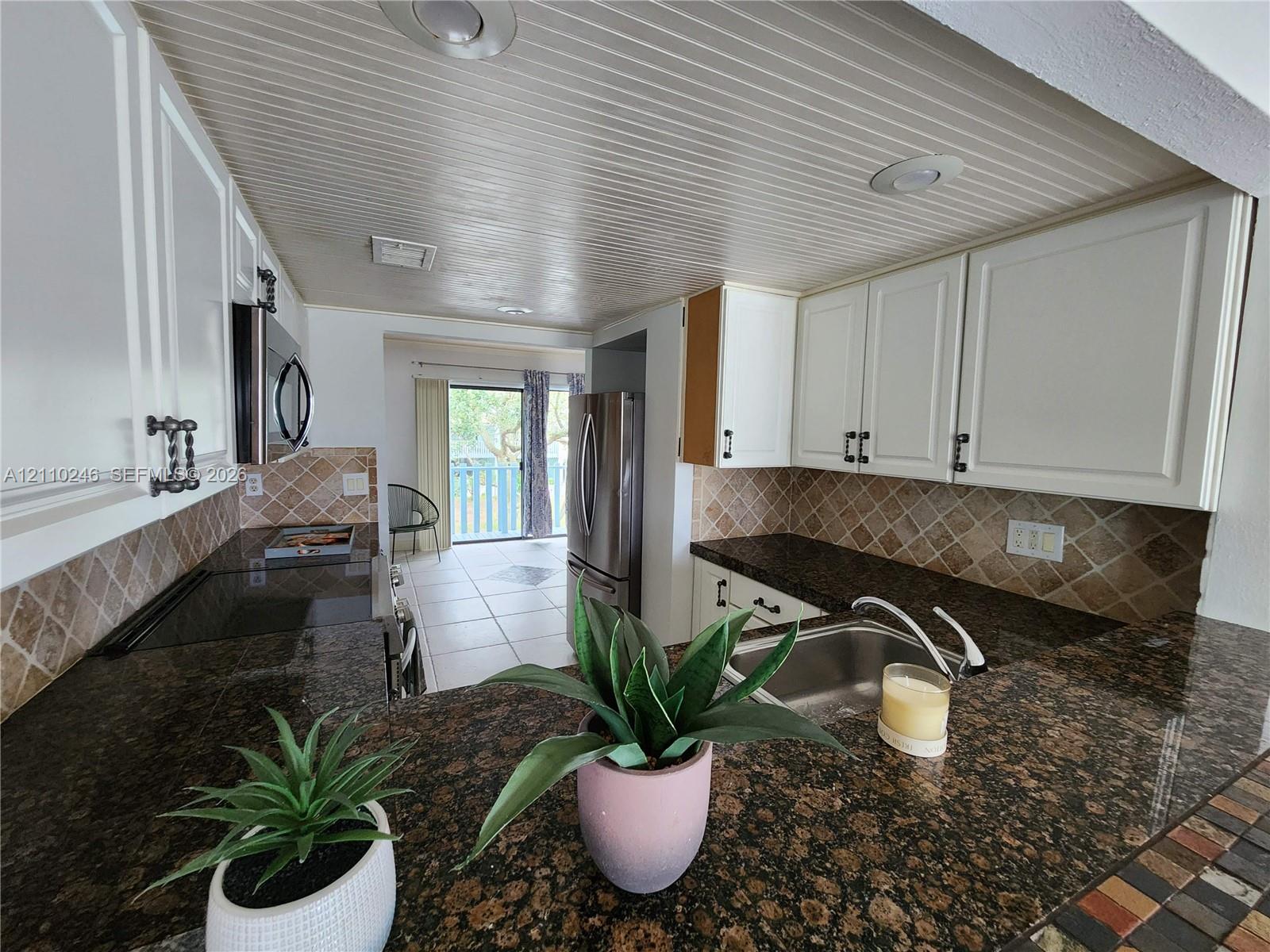 3145 Coastal Highway 1146 Property Photo 9