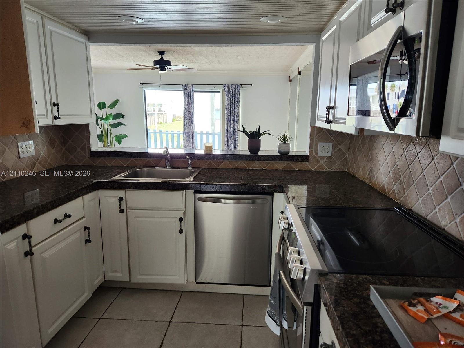 3145 Coastal Highway 1146 Property Photo 13
