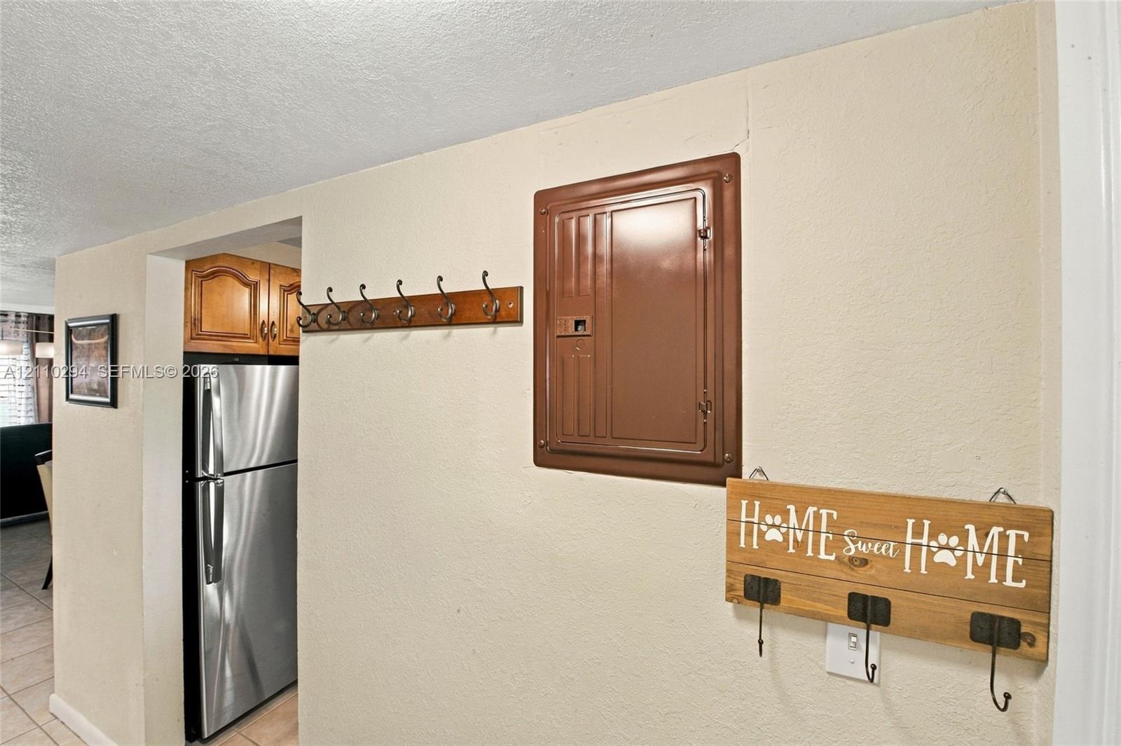 8605 W Sample Road 211 Property Photo 4