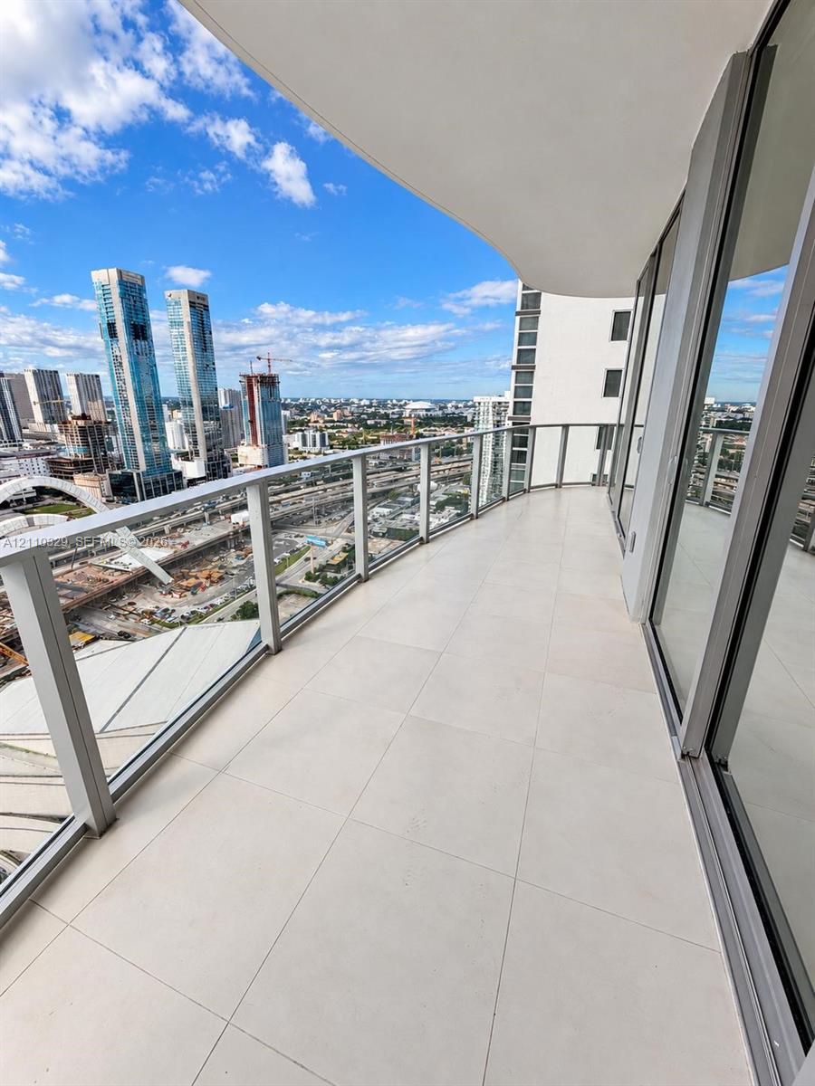 1400 Biscayne Boulevard 3302 Property Photo 9