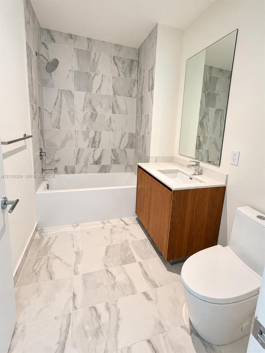 1400 Biscayne Boulevard 3302 Property Photo 15