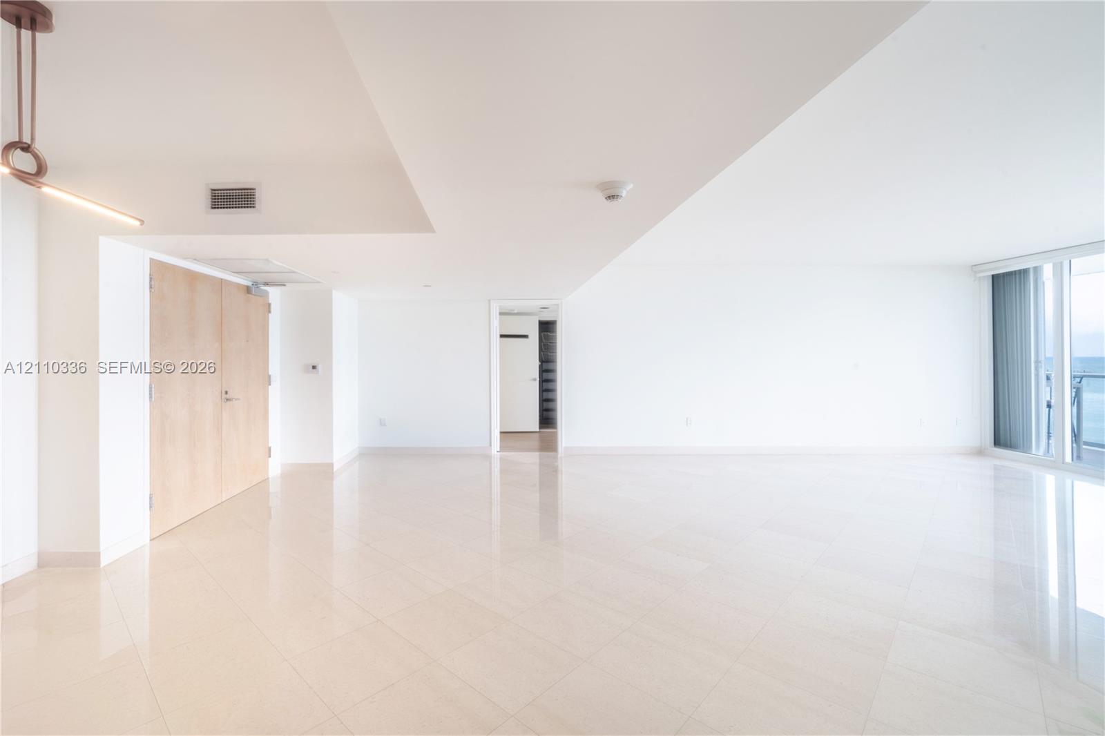 16445 Collins Avenue Ws-7b Property Photo 7