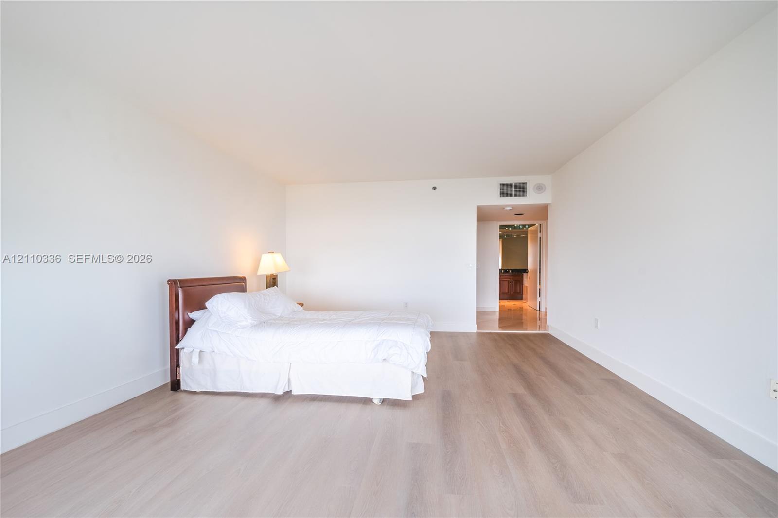 16445 Collins Avenue Ws-7b Property Photo 22