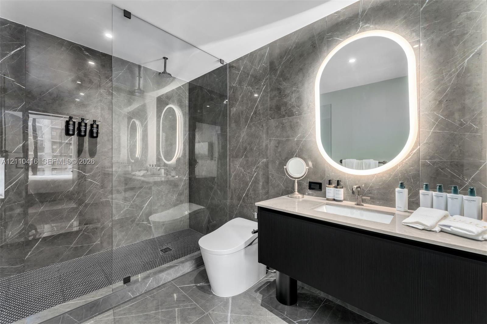 20 Ne 11 4208 Property Photo 11