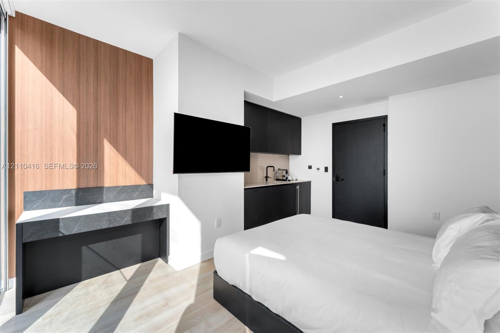 20 Ne 11 4208 Property Photo 20