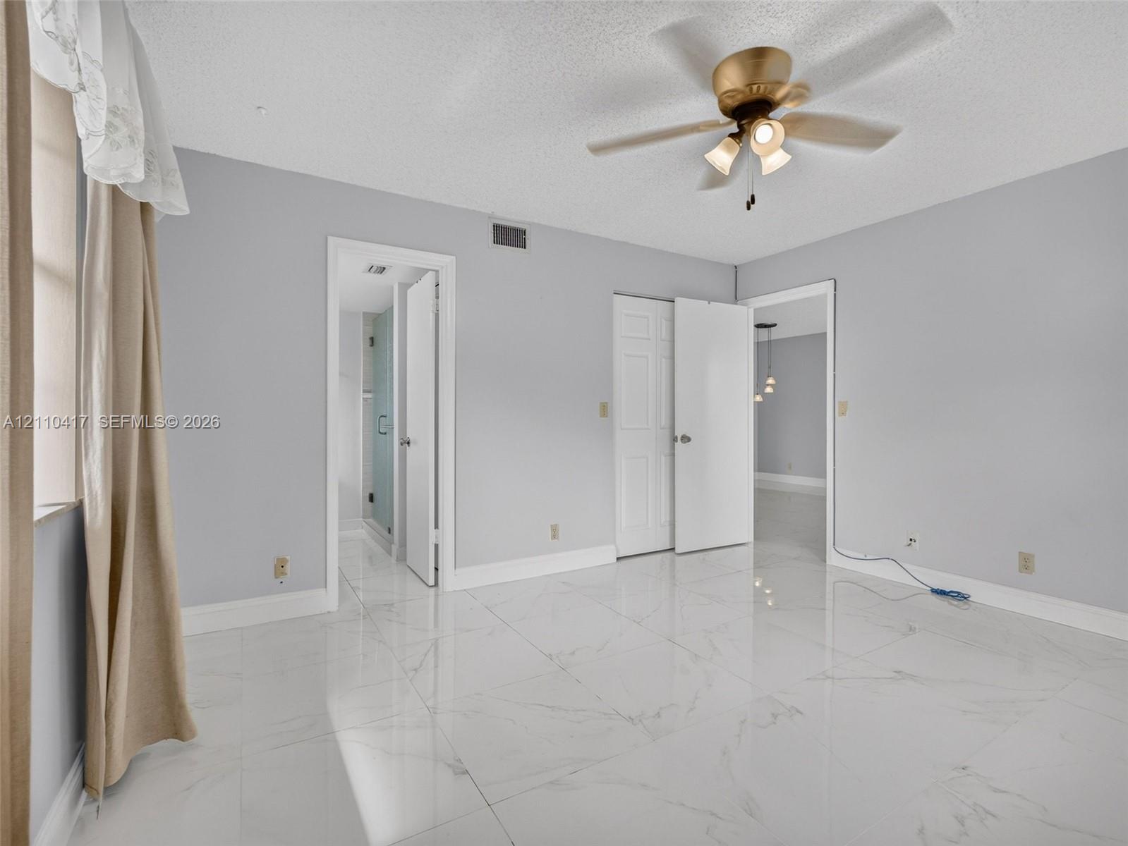 2369 Nw 89th Drive 514 Property Photo 10