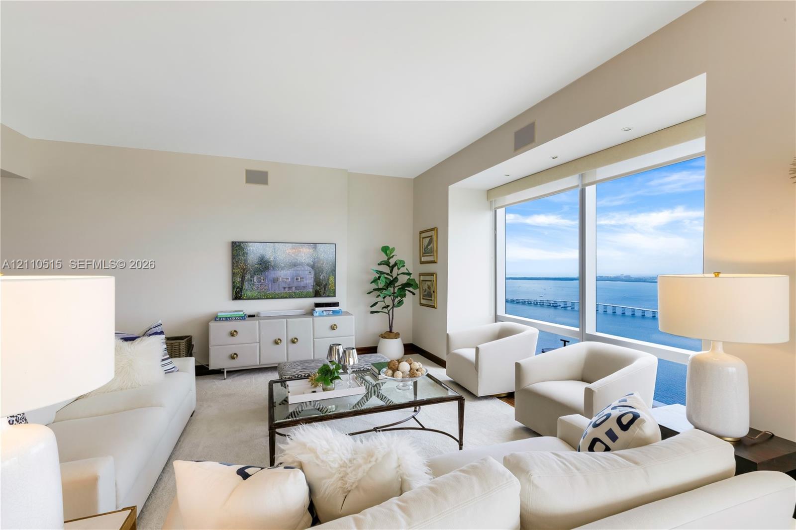 1425 Brickell Avenue 50b Property Photo 1