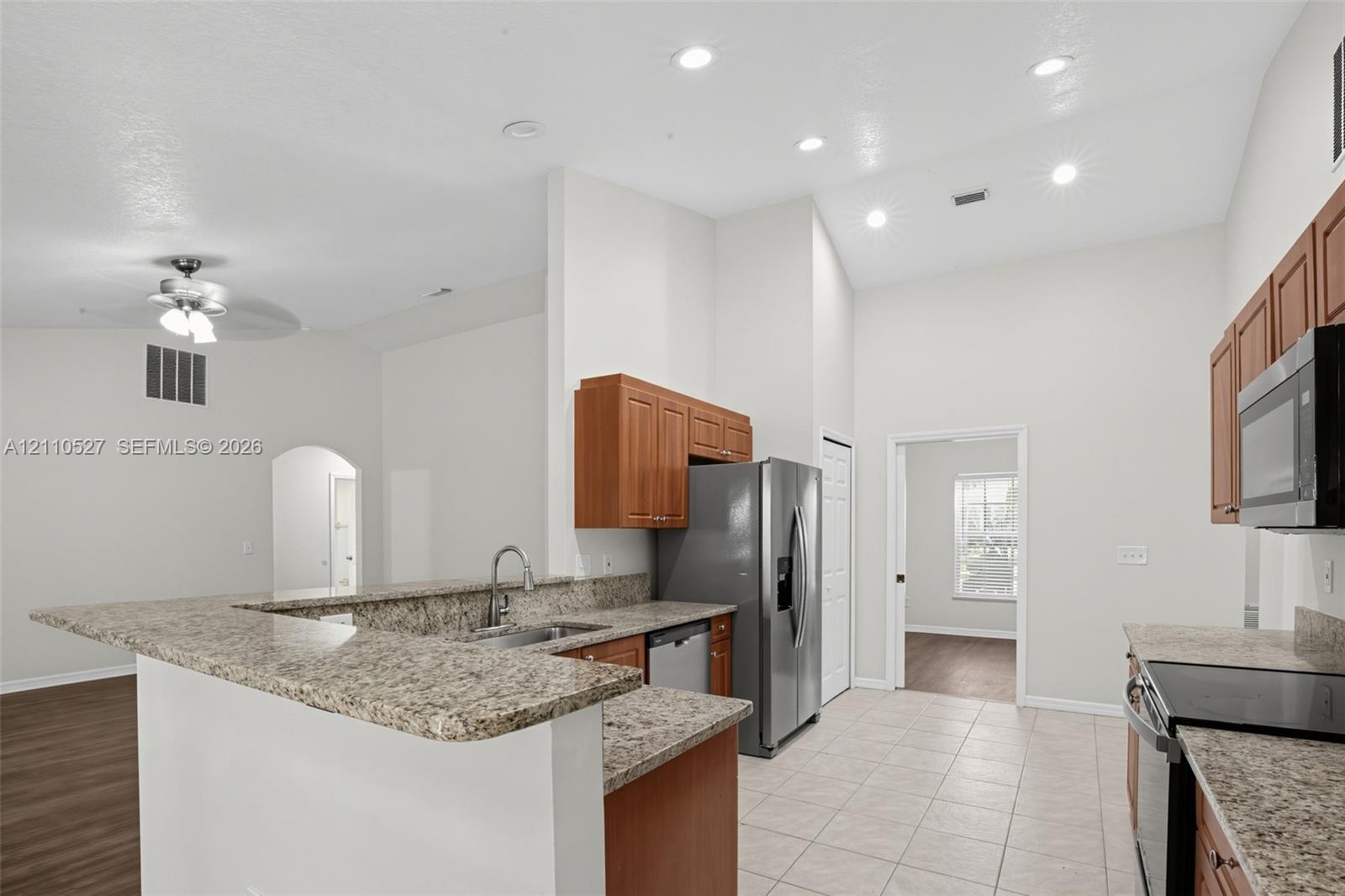 5509 Nw Commodore Terrace Property Photo 14