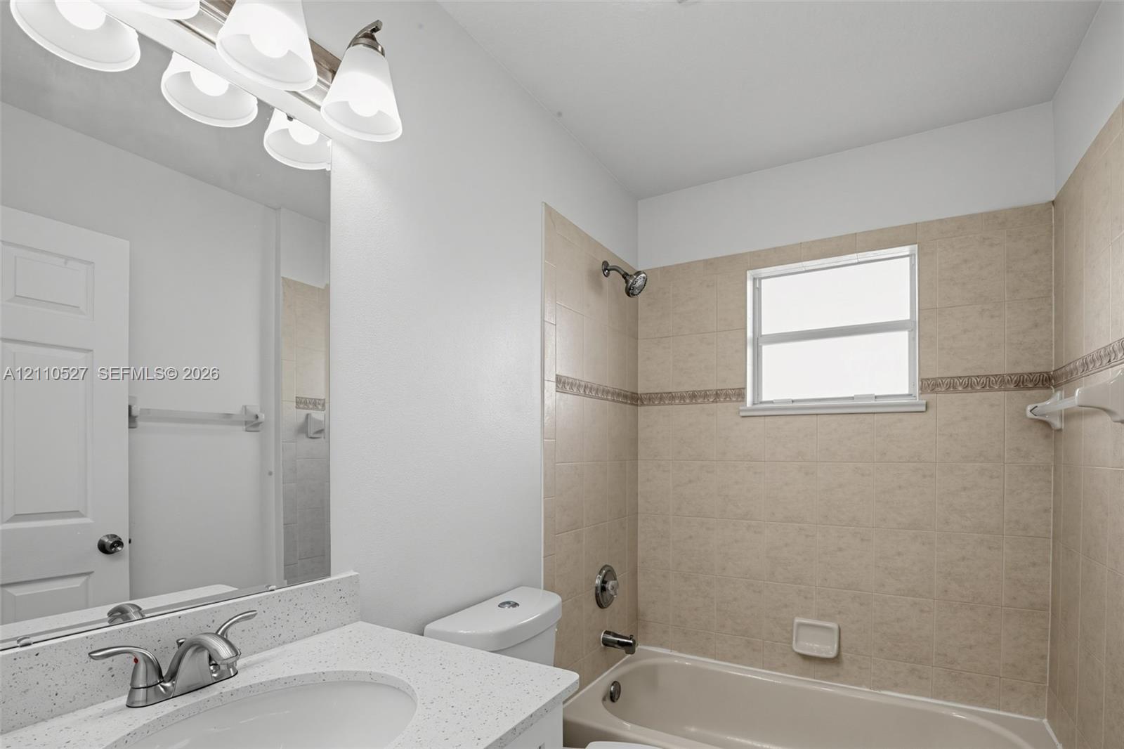 5509 Nw Commodore Terrace Property Photo 27