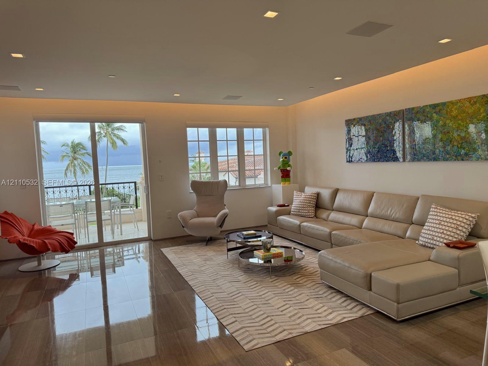 19233 Fisher Island Drive 19233 Property Photo 1
