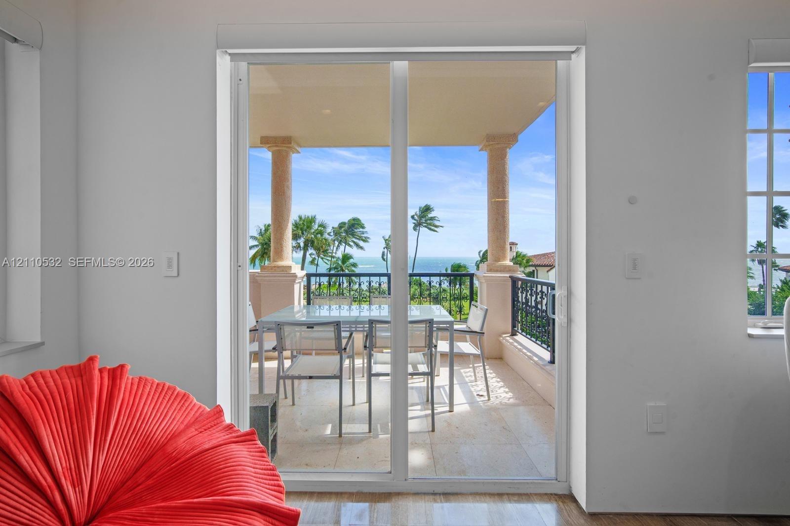 19233 Fisher Island Drive 19233 Property Photo 2