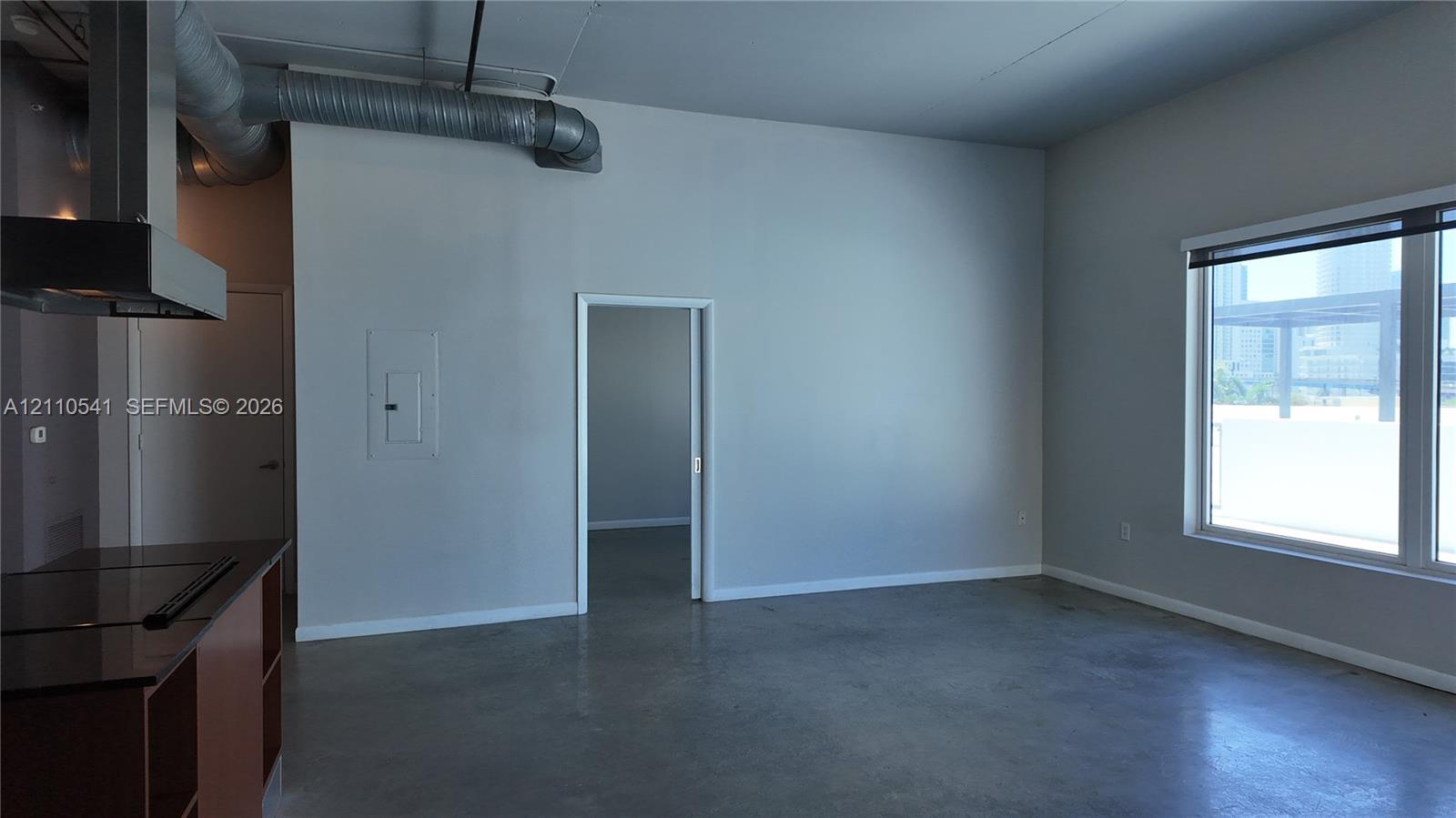 10 S River Drive 610 Property Photo 5