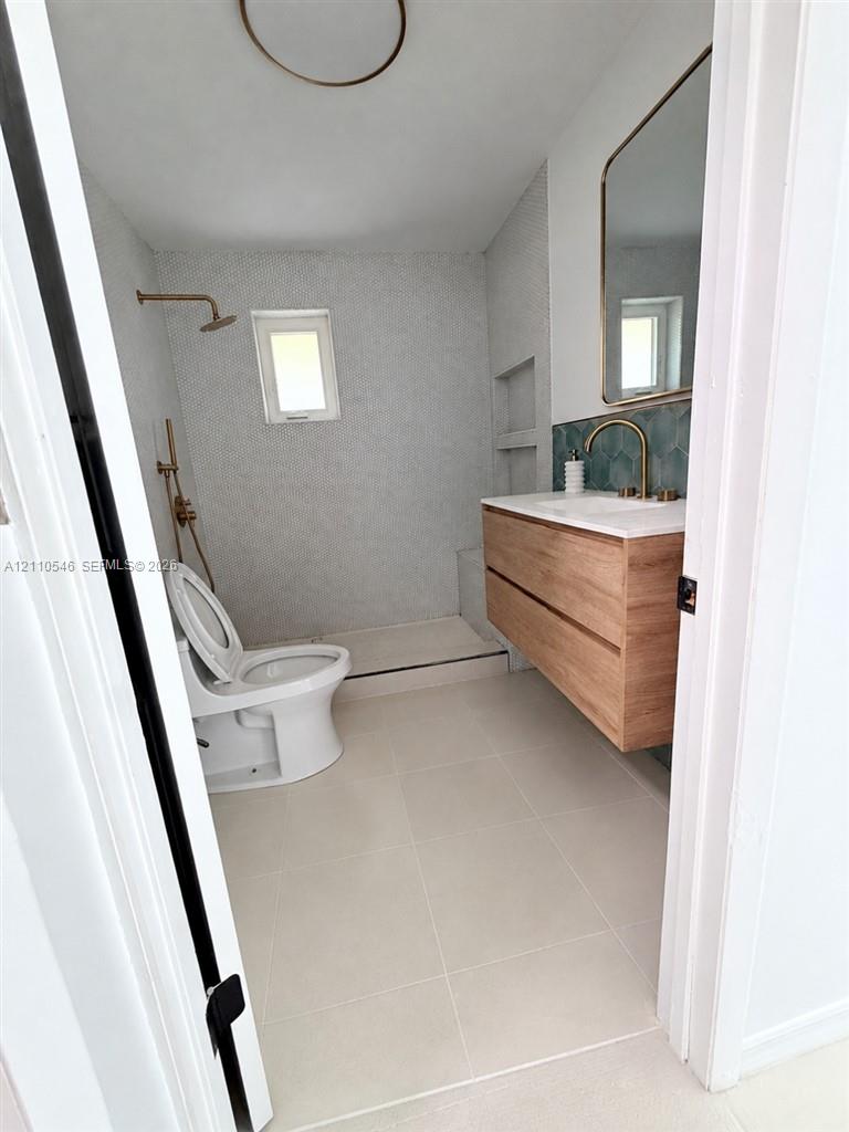 150 Nw 44th Street 0 Property Photo 5