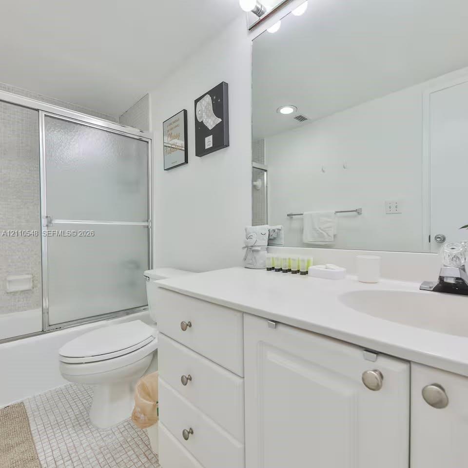 19370 Collins Avenue 622 Property Photo 6