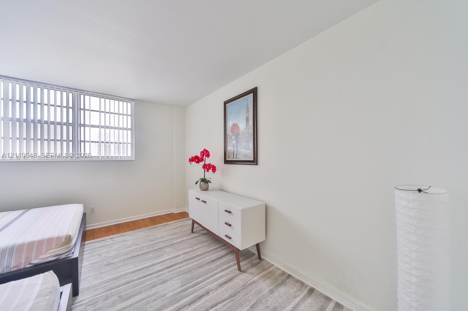 19370 Collins Avenue 622 Property Photo 14