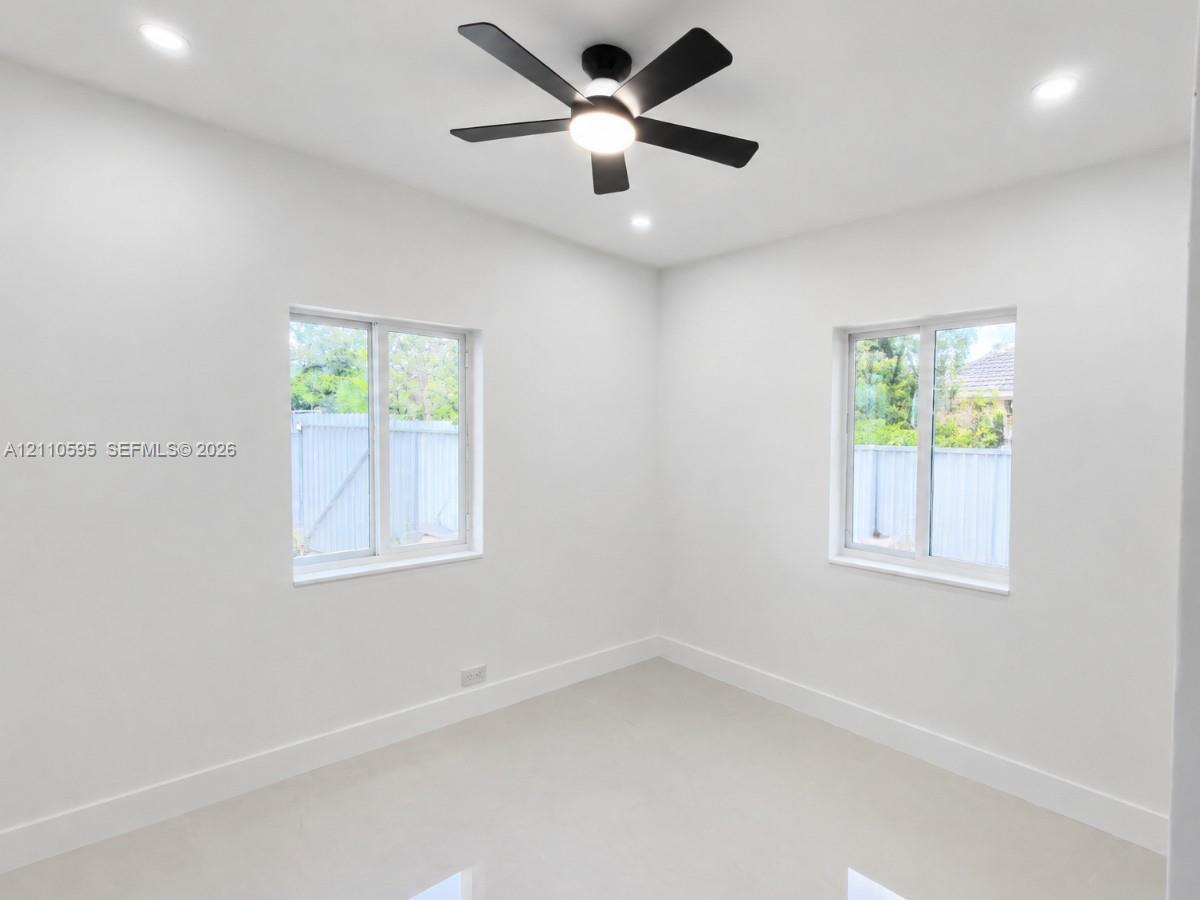 2125 Nw 158th Street Property Photo 26