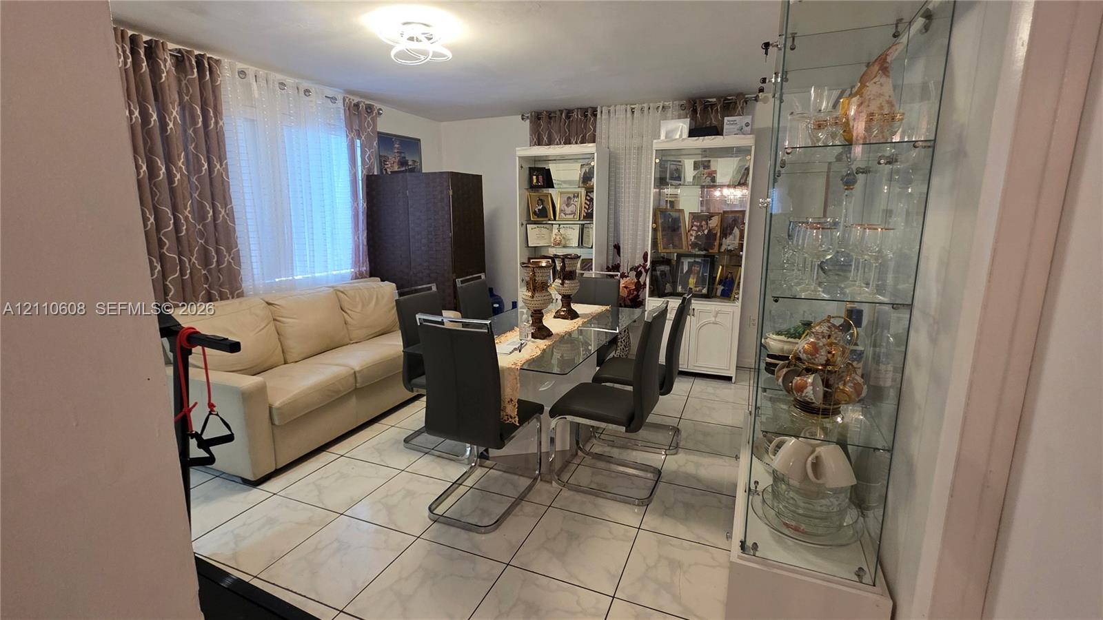 350 Nw 188th Street Property Photo 10