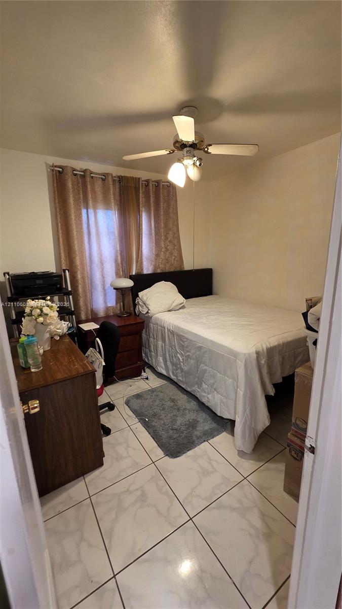 350 Nw 188th Street Property Photo 18