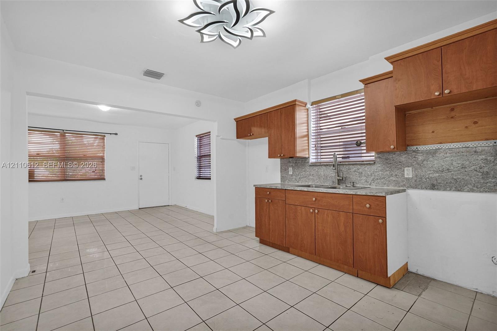 2311 Nw 140th Street Property Photo 16