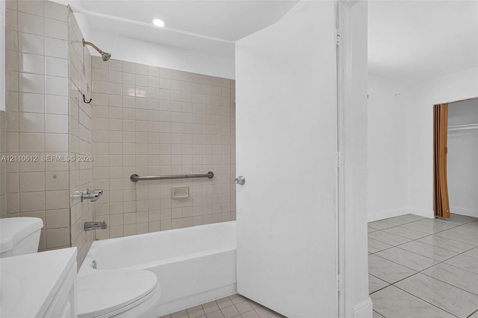2311 Nw 140th Street Property Photo 25