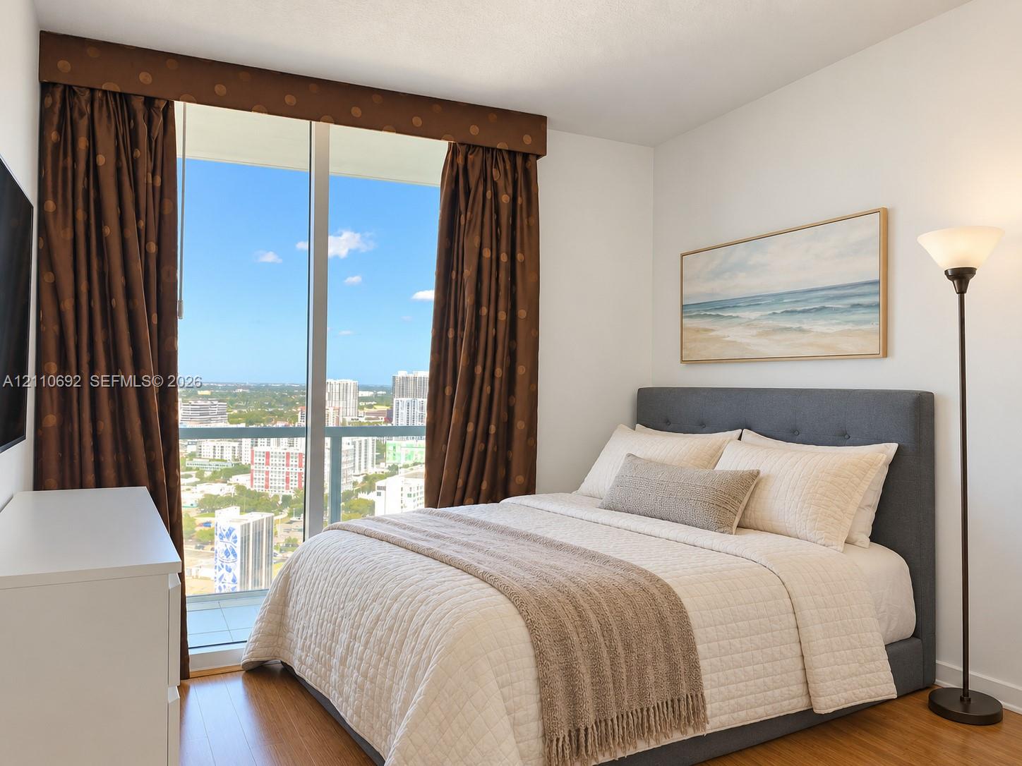 1900 N Bayshore Drive 3012 Property Photo 9