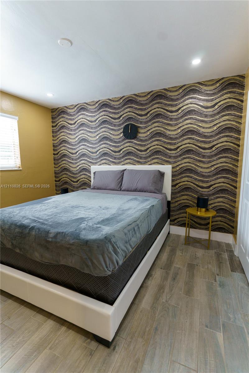 7833 Madeira Street Property Photo 21