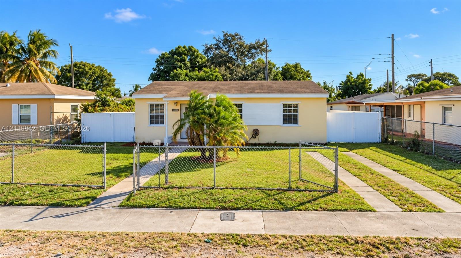 15111 Nw 32nd Avenue Property Photo 1