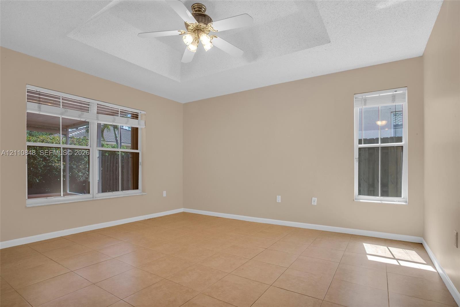 13964 N Cypress Cove Circle Property Photo 11