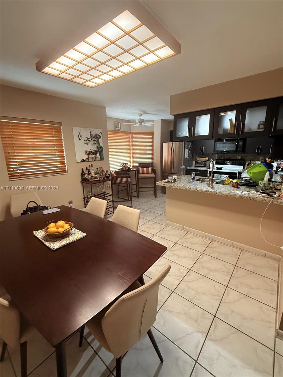 261 Navarre Avenue C-8 Property Photo 10