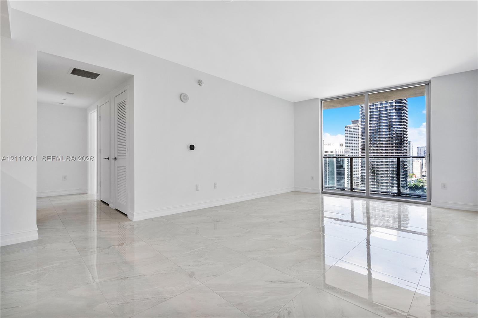 1100 S Miami Avenue 2707 Property Photo 1