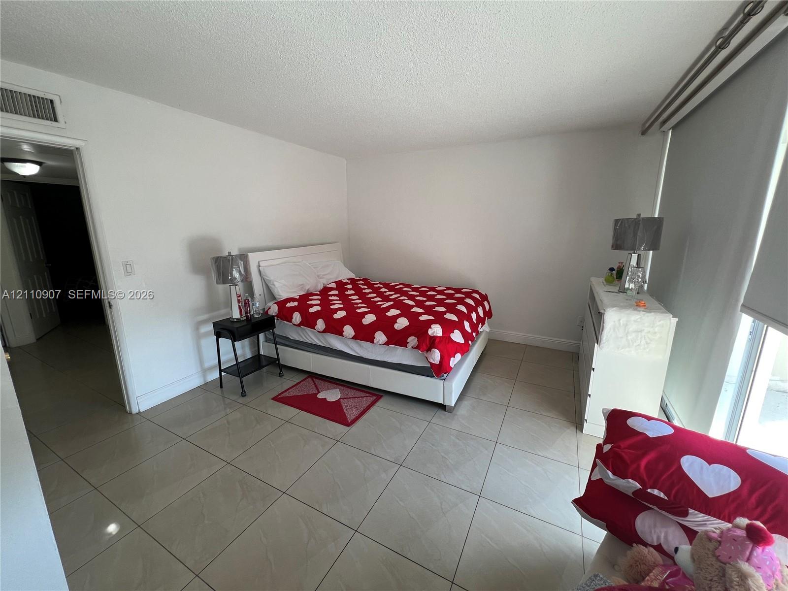 9240 Fontainebleau Boulevard 207 Property Photo 9