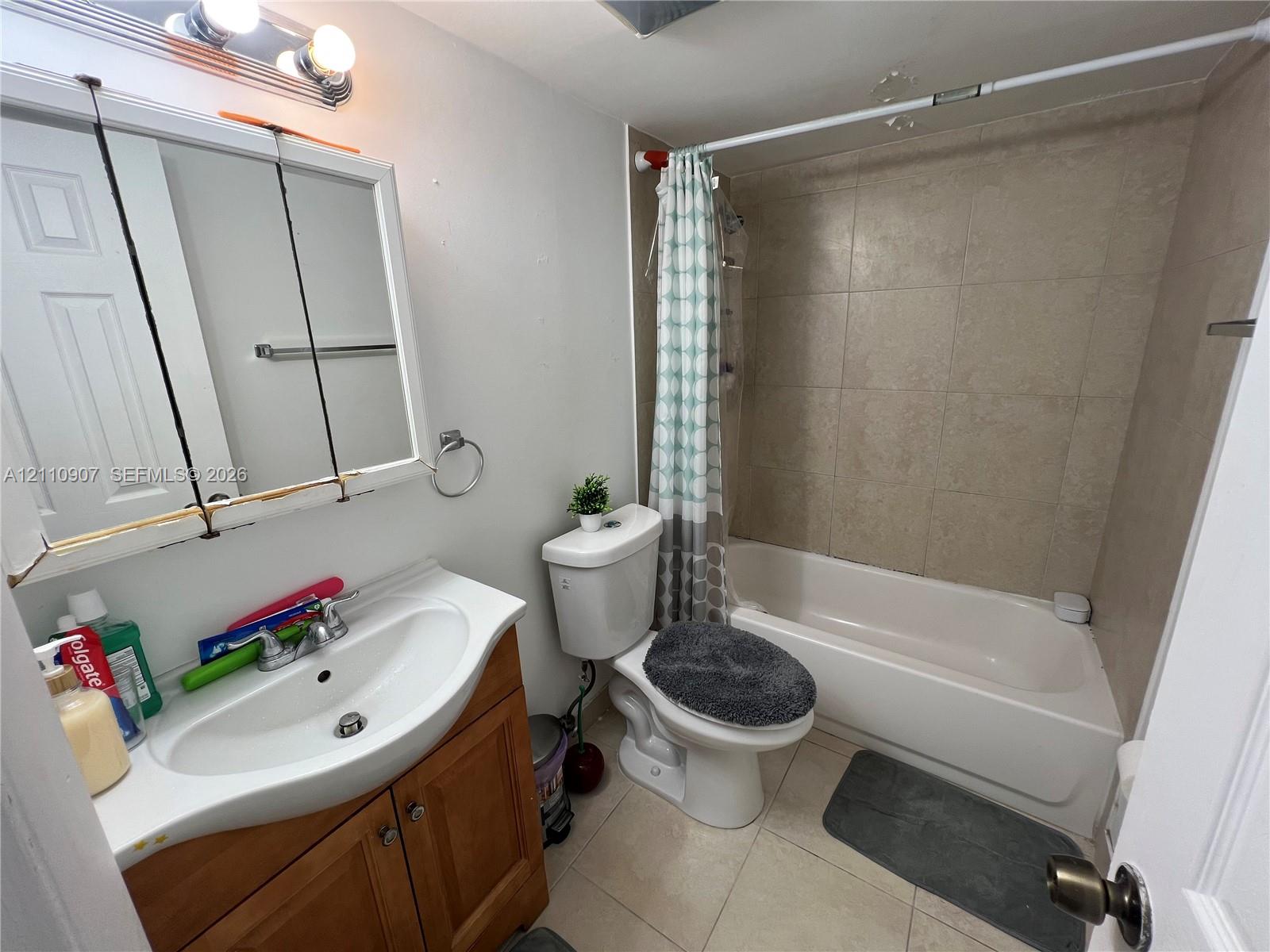 9240 Fontainebleau Boulevard 207 Property Photo 13