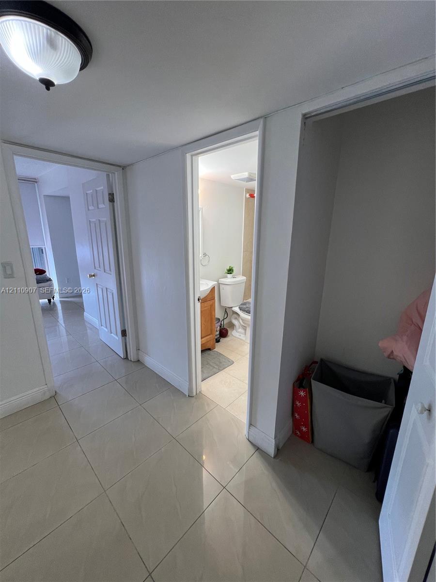 9240 Fontainebleau Boulevard 207 Property Photo 15