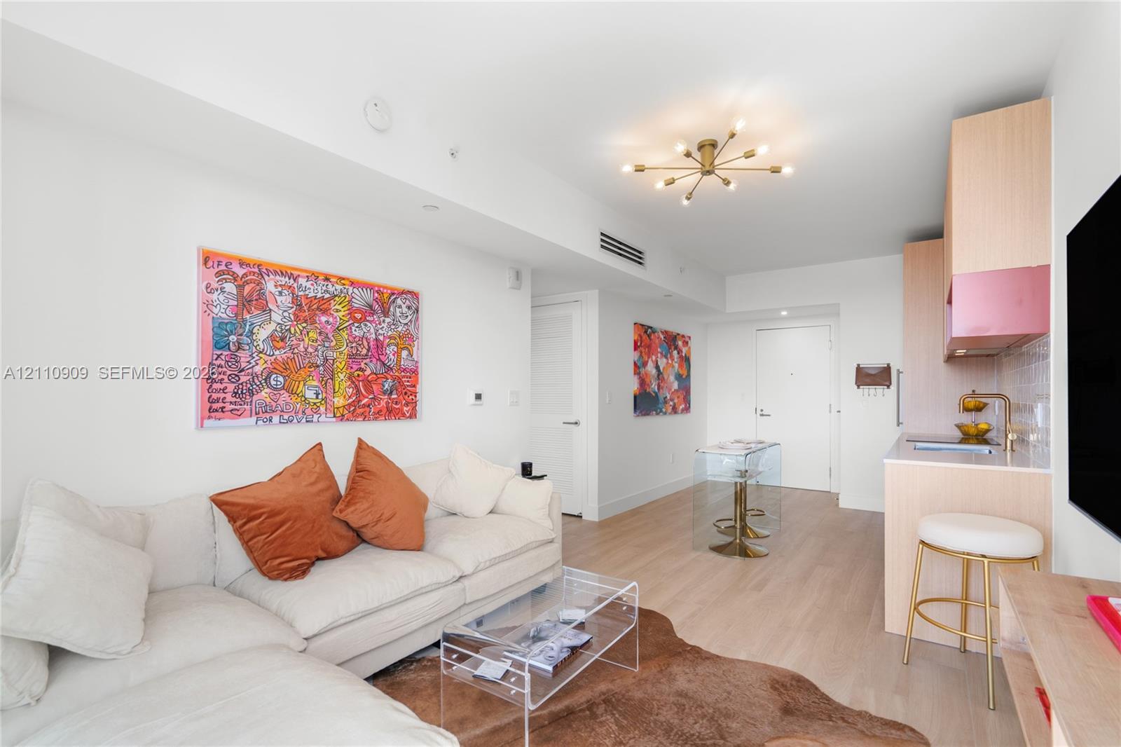 90 Ne 32 727 Property Photo 6