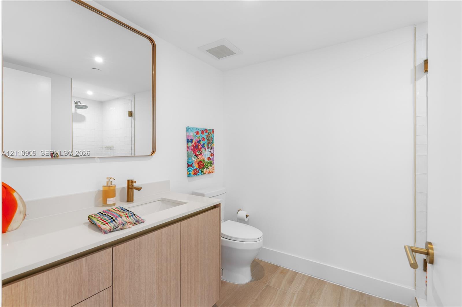 90 Ne 32 727 Property Photo 21